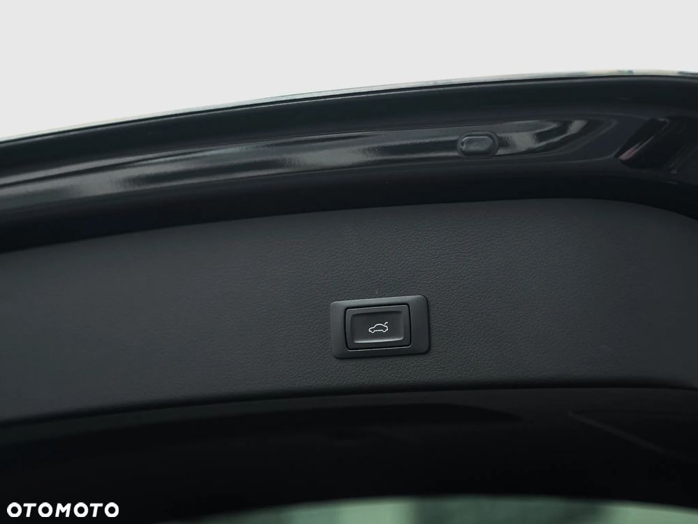 Audi A6 Avant 2.0 TDI Quattro S tronic - 6