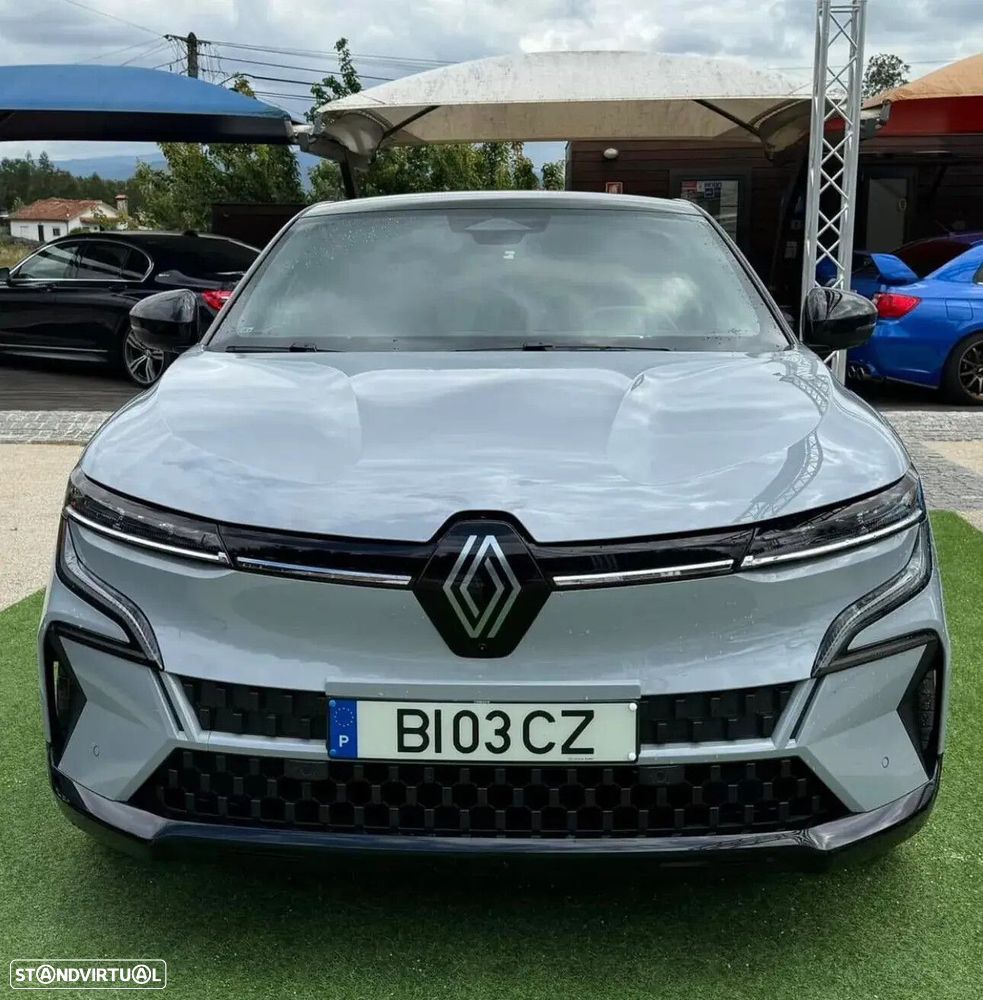 Renault Mégane E-Tech - 9