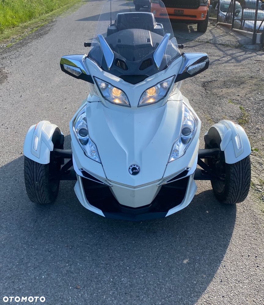 Can-Am Spyder - 6