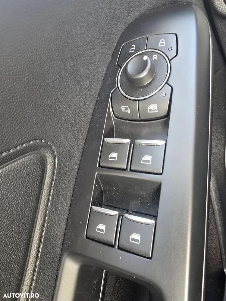 Ford Focus 1.5 EcoBlue Connected - 16