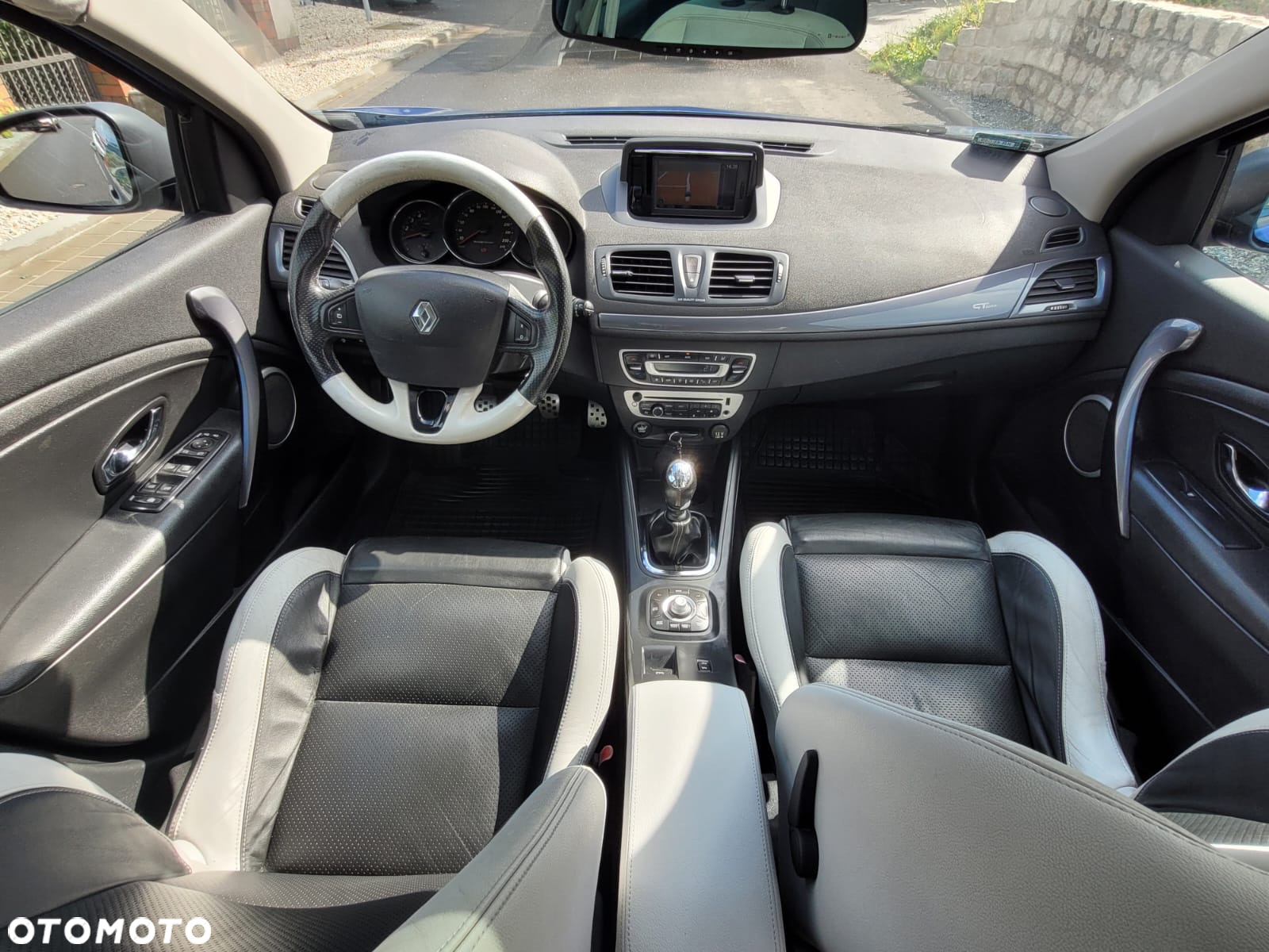 Renault Megane 1.6 dCi Energy Bose Edition - 13