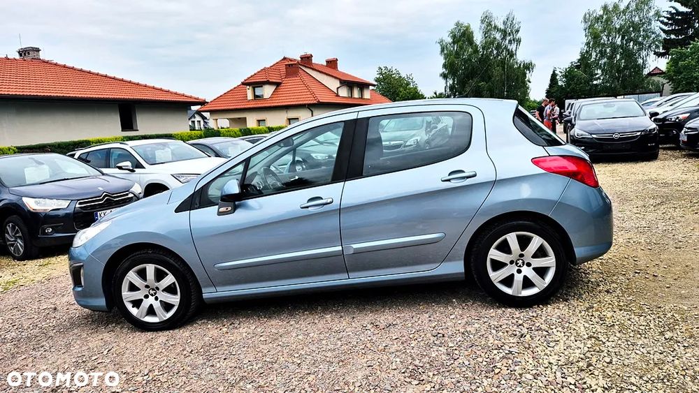 Peugeot 308 1.6 Premium - 18