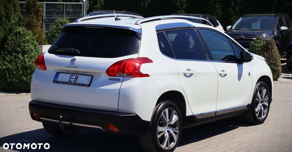 Peugeot 2008 - 6