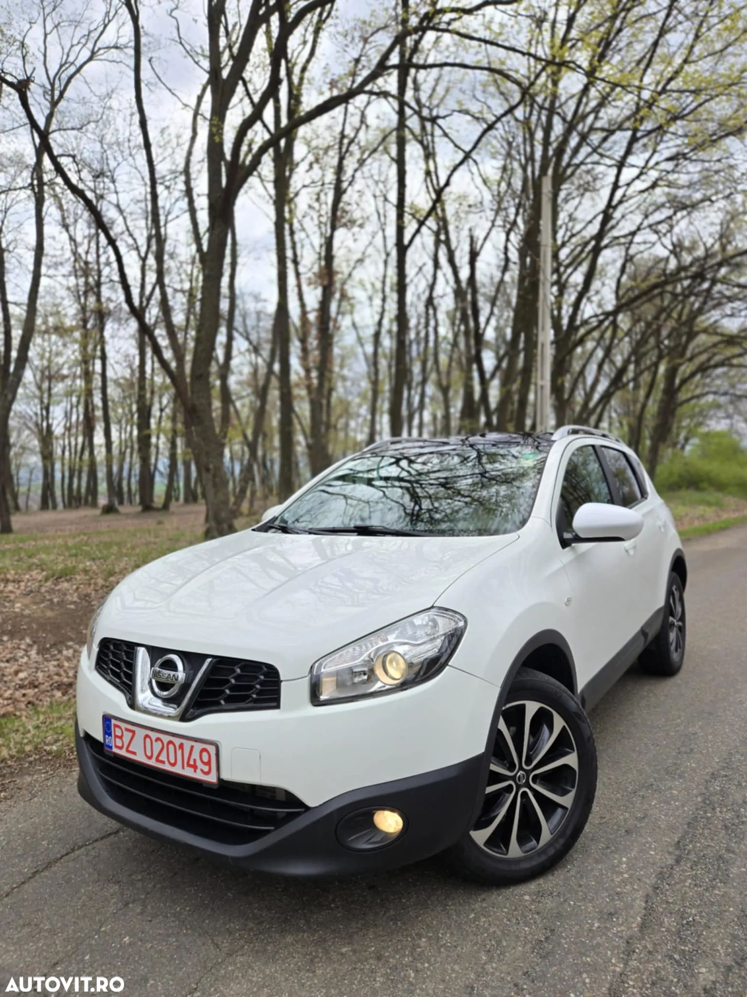 Nissan Qashqai - 1