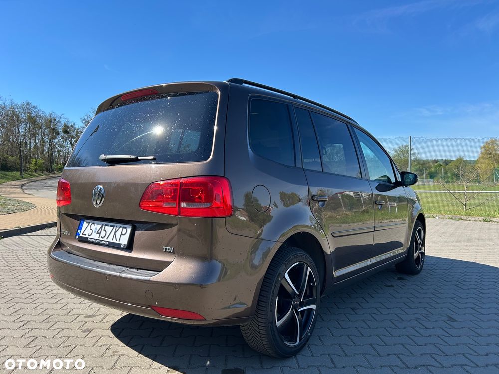 Volkswagen Touran - 7