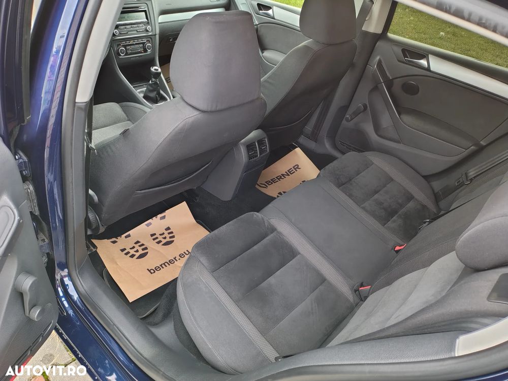 Volkswagen Golf 2.0 TDI Highline - 10