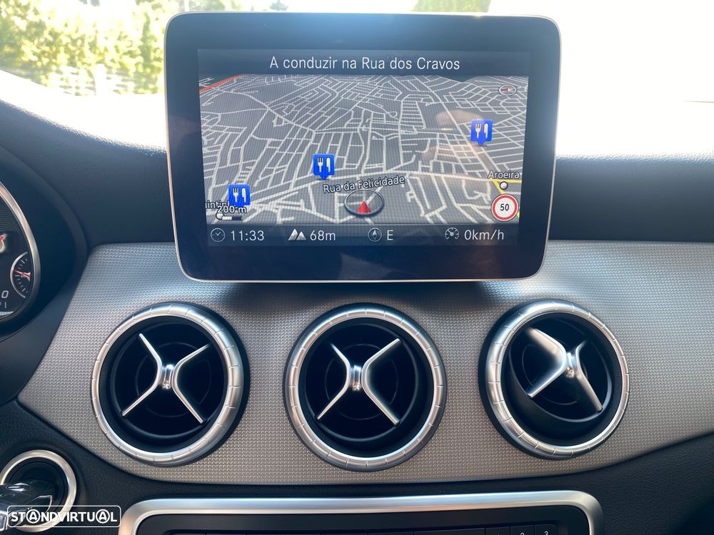 Mercedes-Benz CLA 180 d Shooting Brake Urban - 27