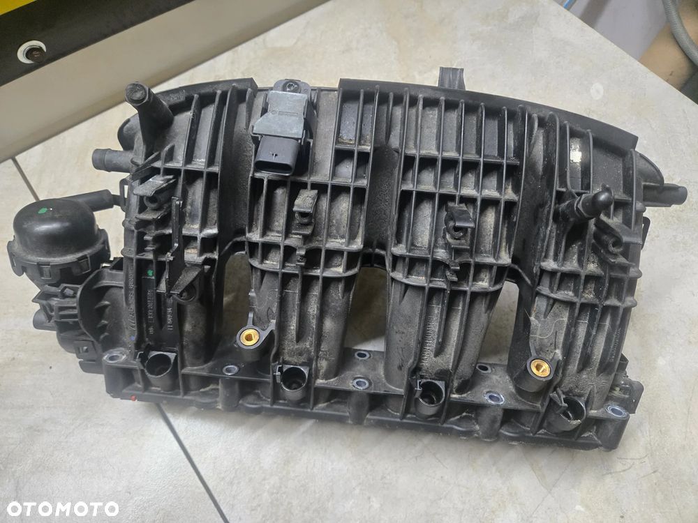 AUDI  NASTAWNIK KOLEKTOR SSĄCY 2,0 TFSI 06L133201DM - 3