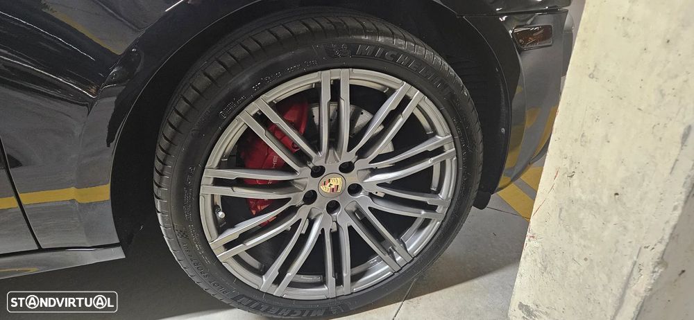 Porsche Macan Turbo PDK - 6