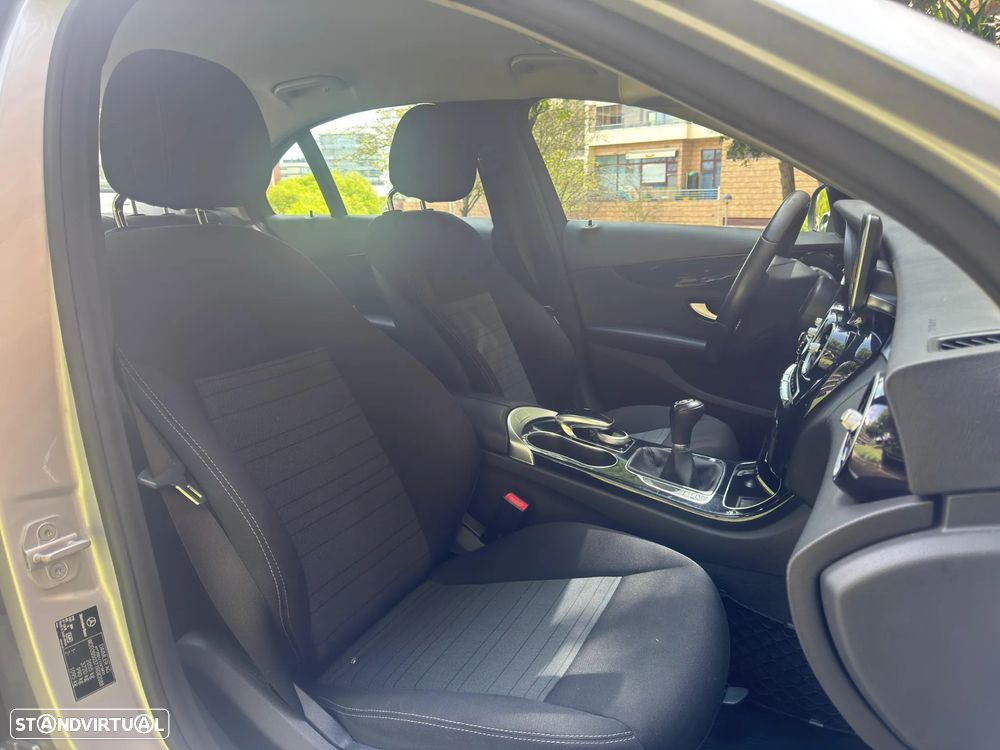 Mercedes-Benz C 200 BlueTEC - 11