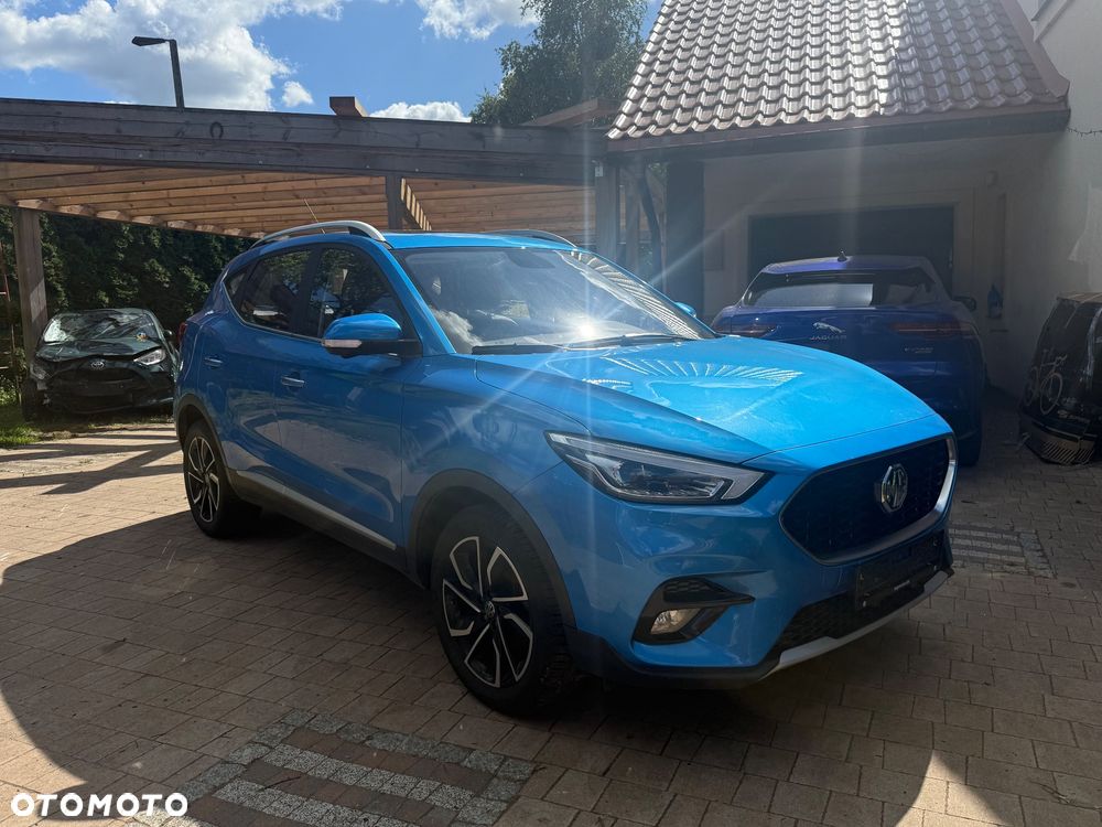 MG ZS - 4