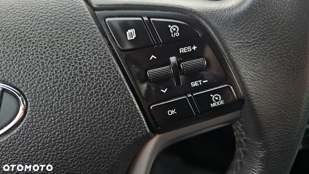 Hyundai Tucson blue 1.7 CRDi 2WD Advantage - 37