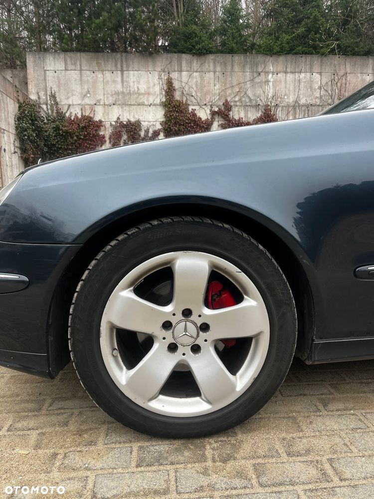 Mercedes-Benz Klasa E 320 CDI T Avantgarde - 8