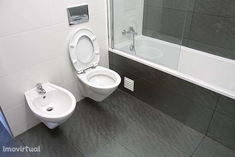 T2 em Open Space-Centro Viseu contas incluidas - Grande imagem: 3/8