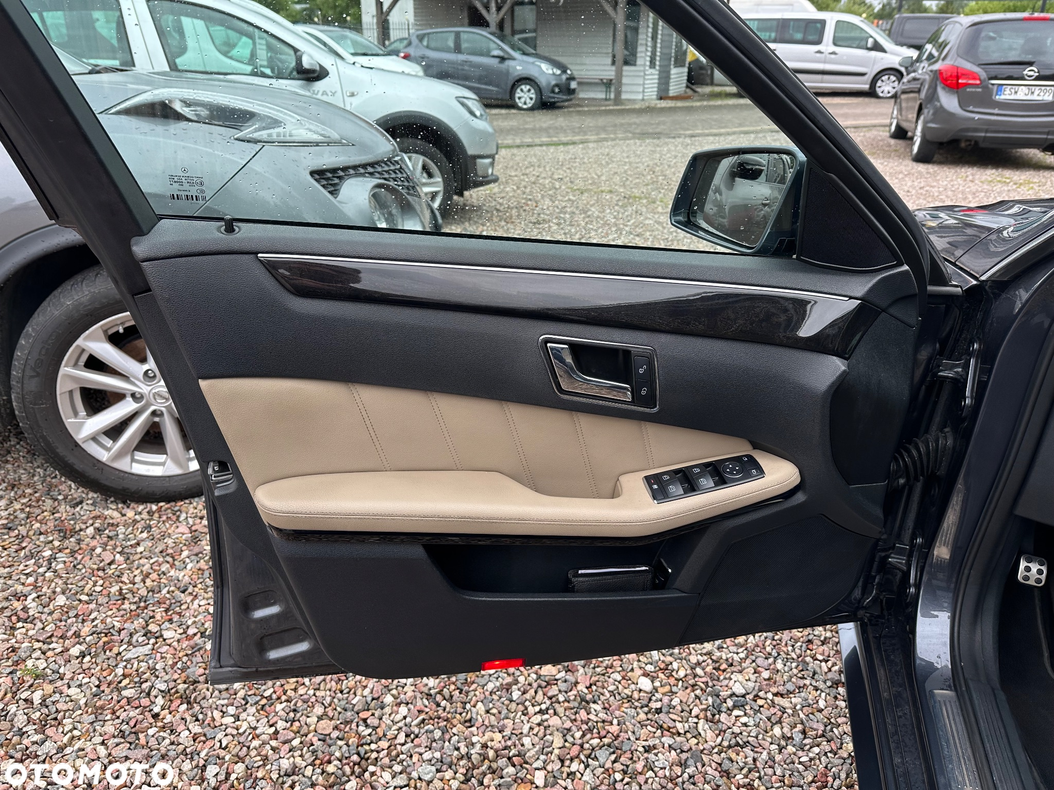 Mercedes-Benz Klasa E - 10