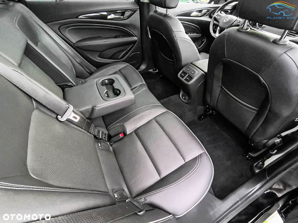 Opel Insignia 1.6 CDTI Executive - 17