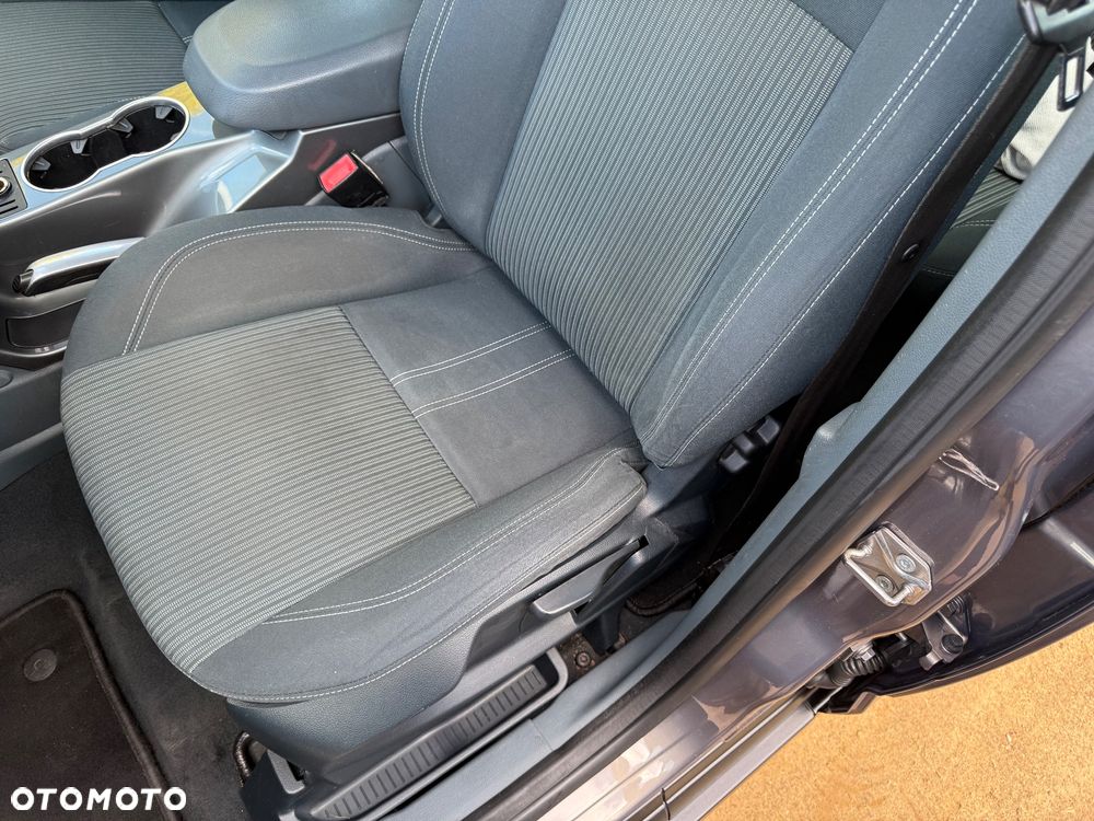 Ford C-MAX 1.6 TDCi Start-Stop-System Titanium - 31