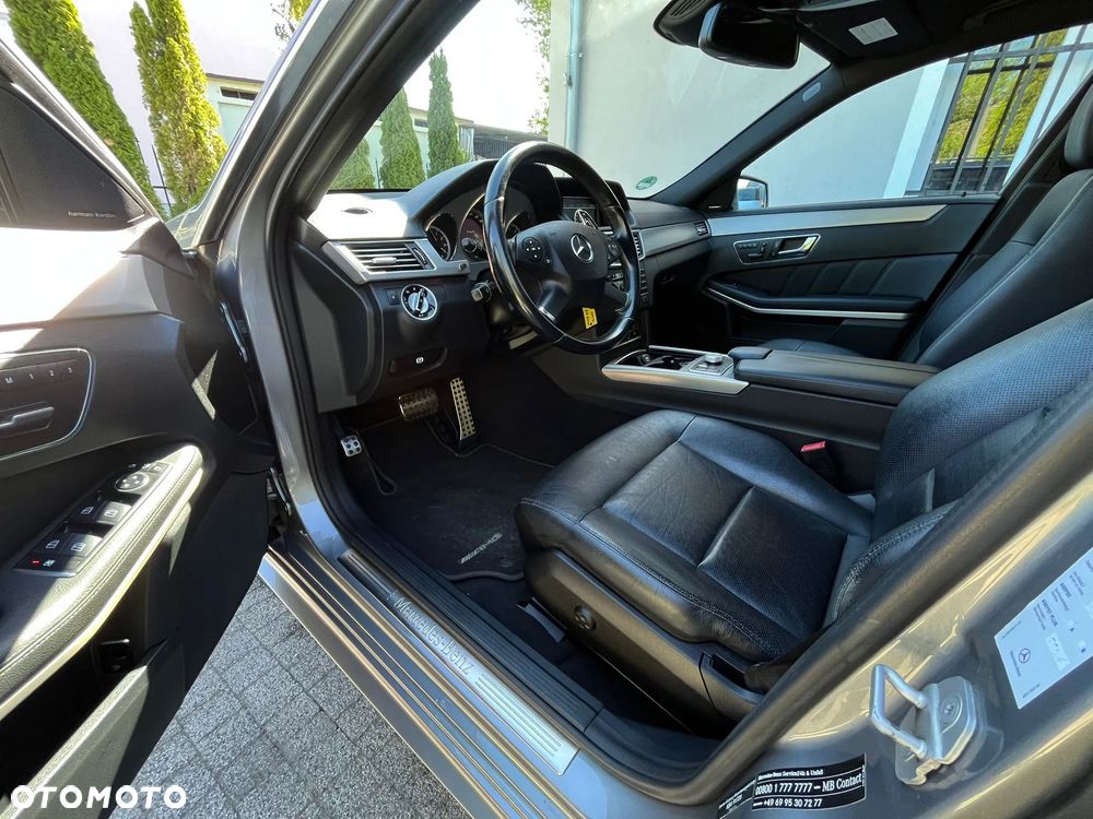Mercedes-Benz Klasa E 350 CDI 4-Matic BlueEff Avantgarde - 32