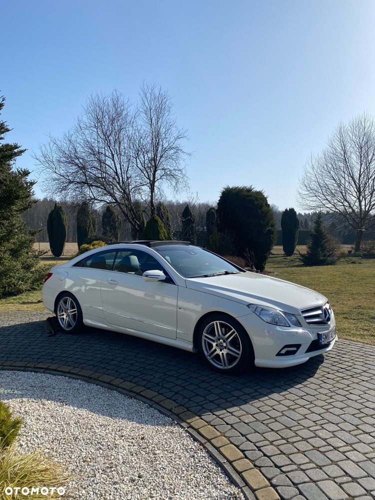 Mercedes-Benz Klasa E - 2