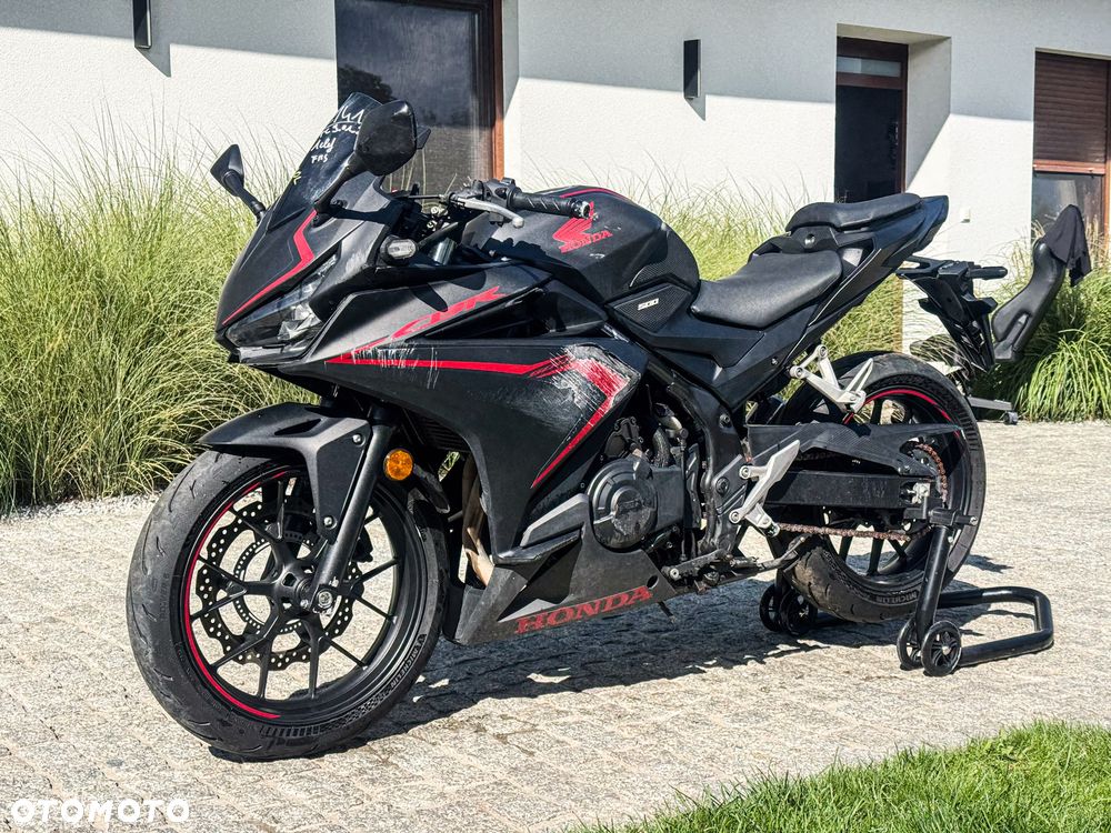Honda CBR - 3