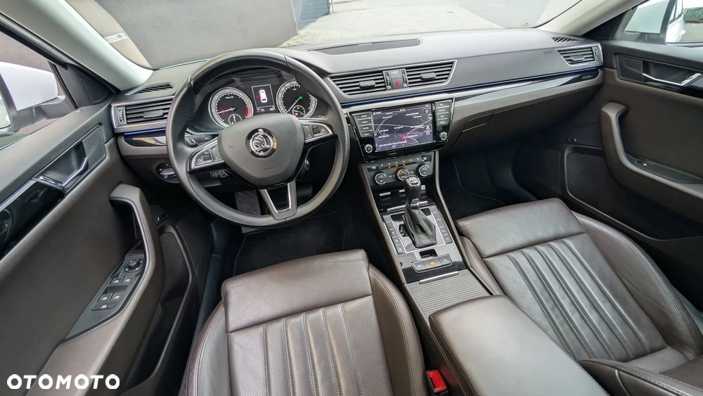 Skoda Superb 2.0 TDI DSG L&K - 7