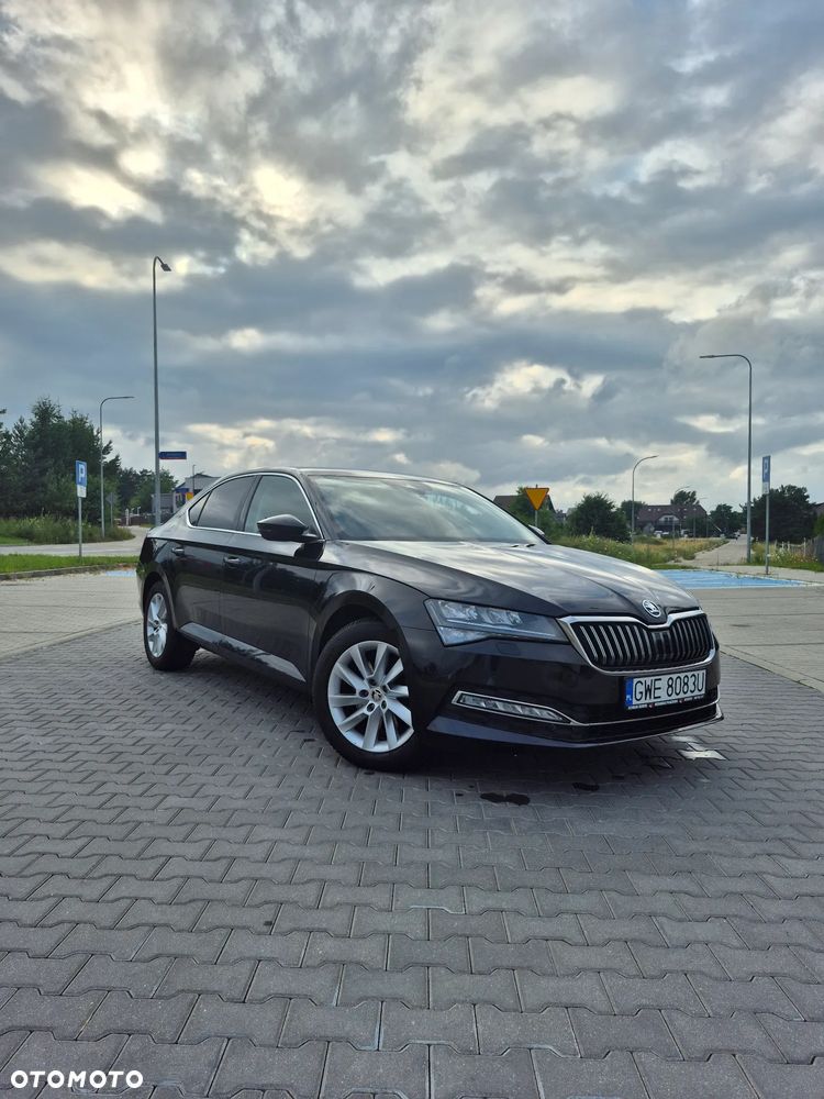 Skoda Superb 2.0 TSI DSG Style - 10
