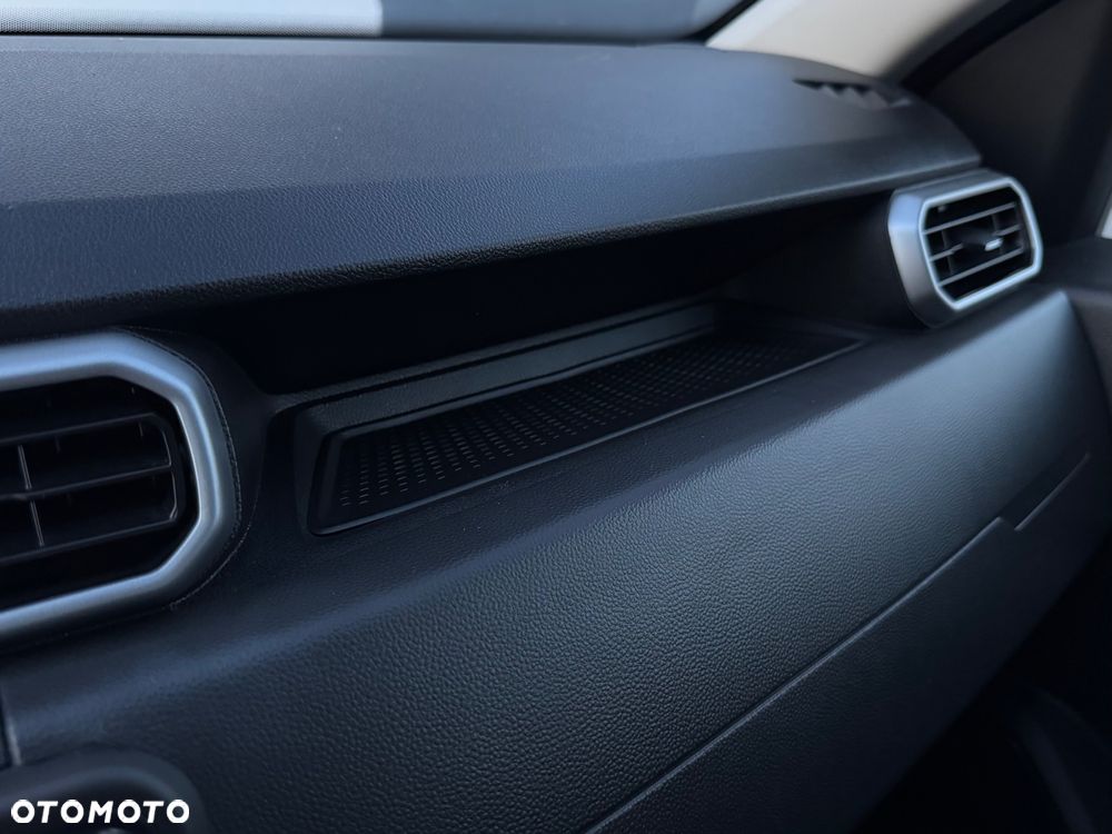 Dacia Duster TCe 100 2WD Essential - 24