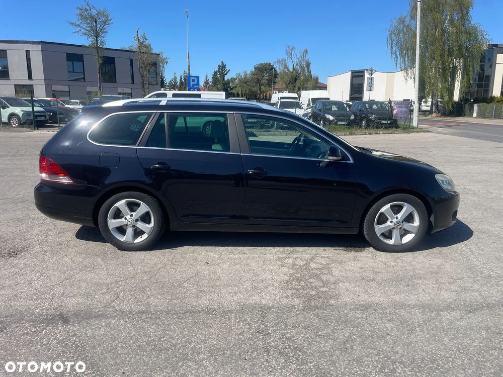 Volkswagen Golf 2.0 TDI DPF DSG Comfortline - 8