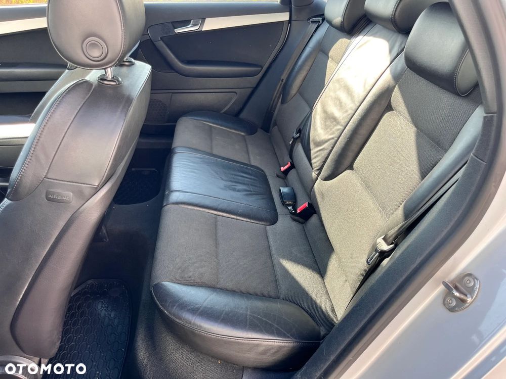 Audi A3 1.6 TDI DPF Ambition - 14