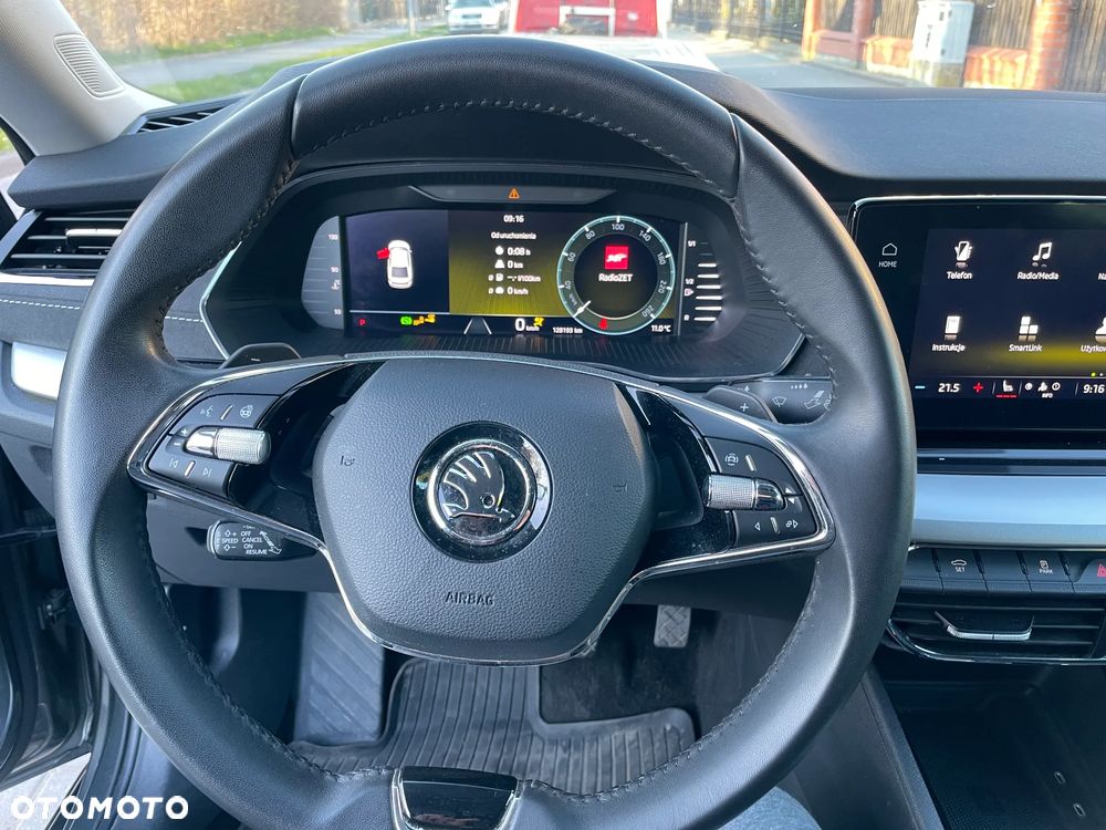 Skoda Octavia 2.0 TDI 4x4 Style DSG - 22