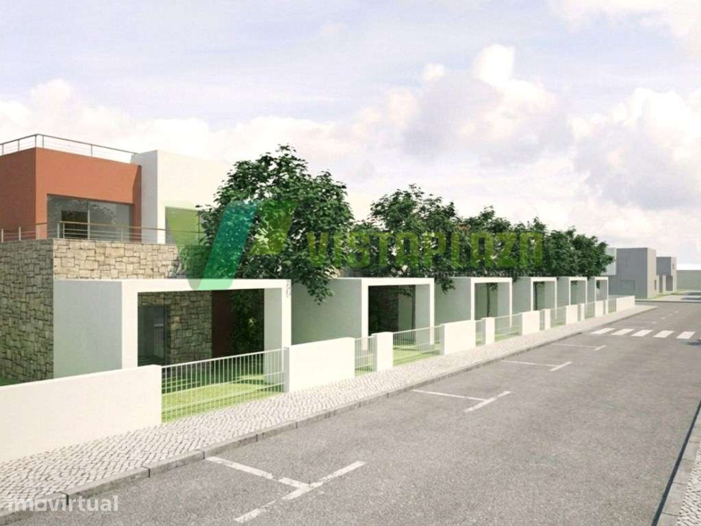 Terreno com projeto aprovado para construção de moradia T3 com pisc... - Grande imagem: 2/29