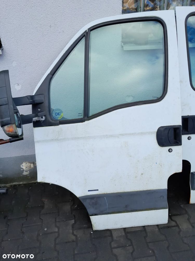 Drzwi lewe gołe Iveco Daily 09r - 1