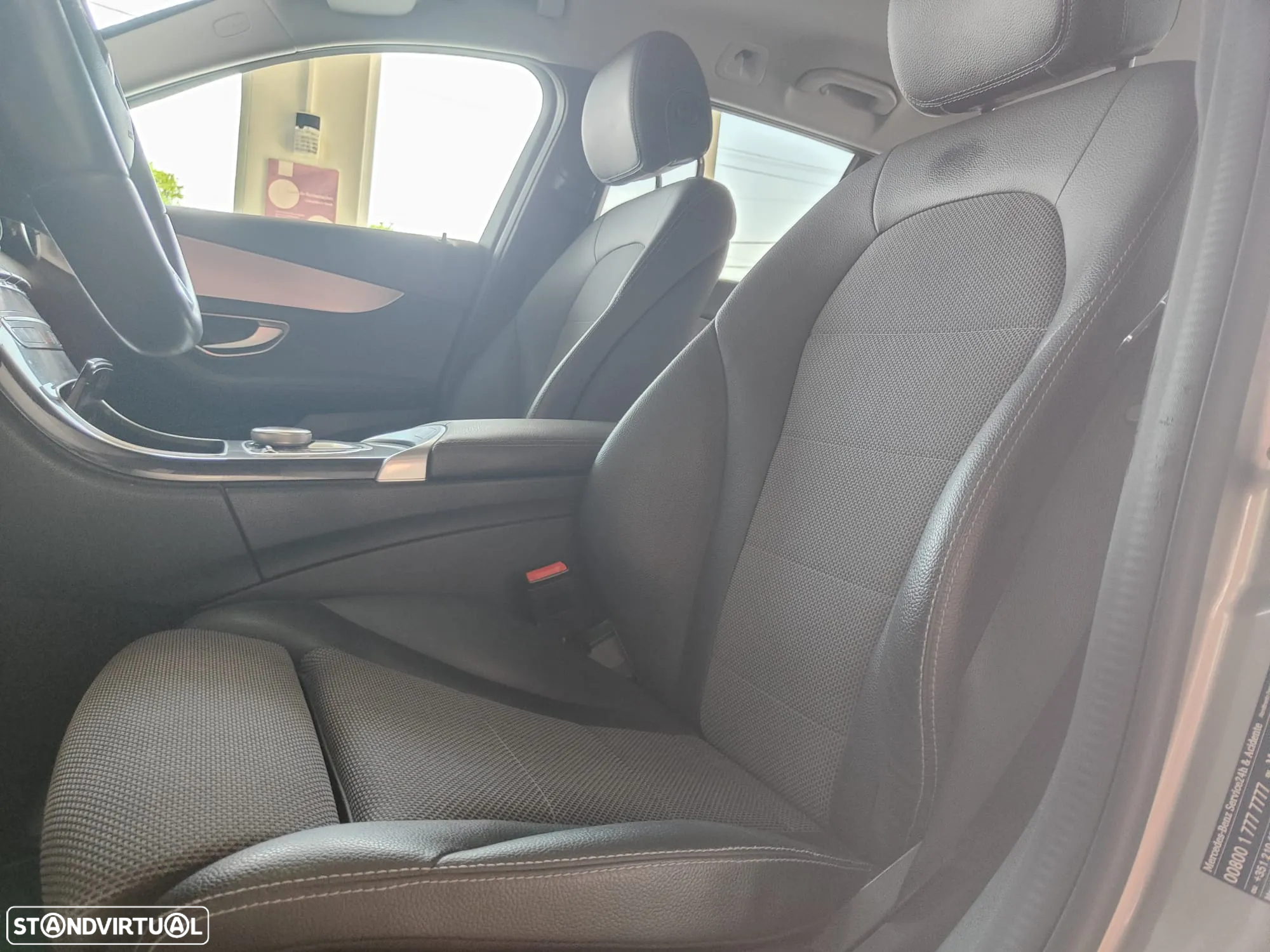 Mercedes-Benz C 300 de Avantgarde - 24