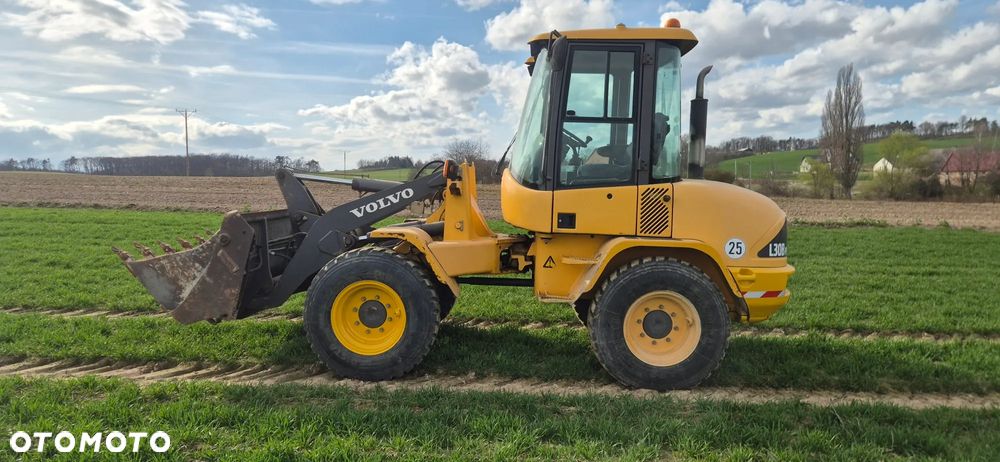 Volvo L30B L 30 B H G - 2012 rok, 1 właściciel - 5