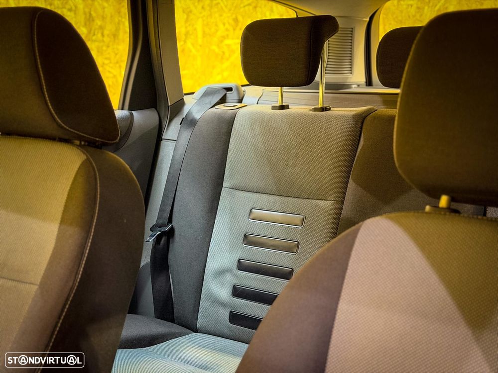 Ford Focus SW 1.6 TDCi Ghia - 26