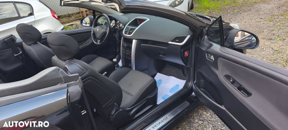 Peugeot 207 - 7