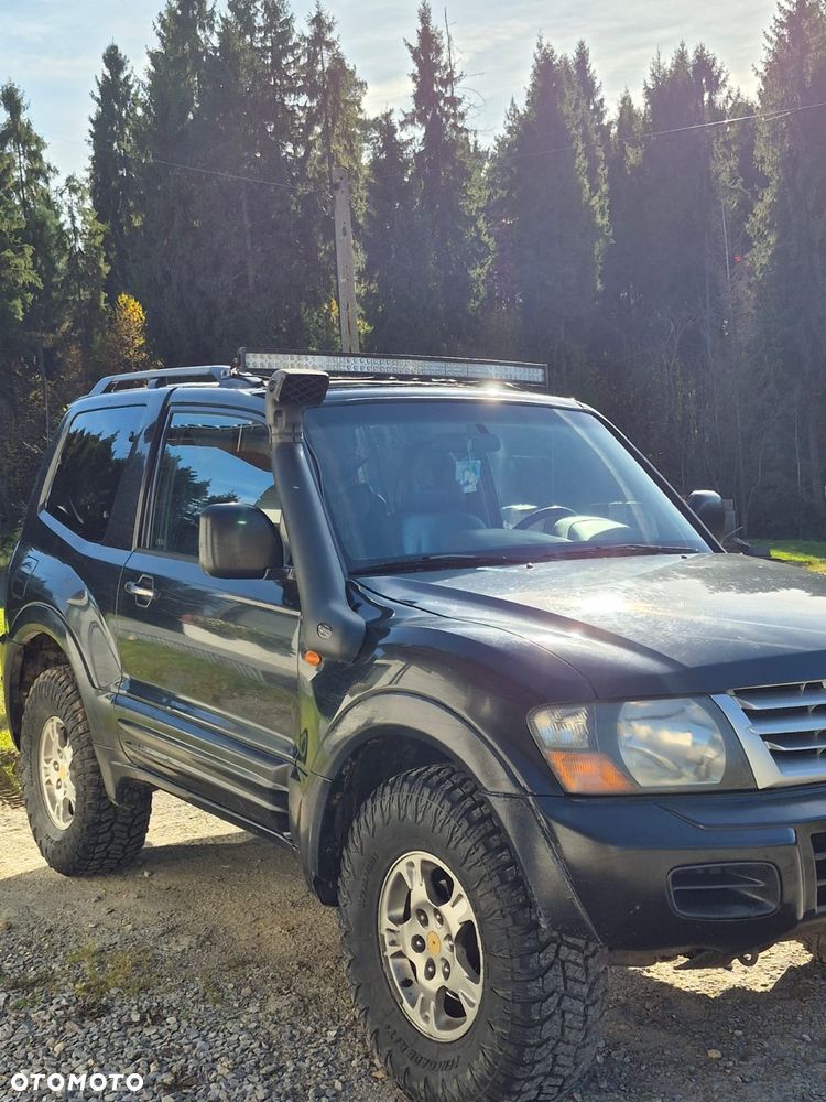 Mitsubishi Pajero 3.2 DID 5os (lea) - 1