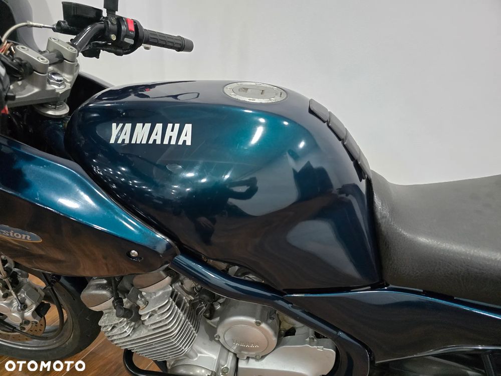 Yamaha XJ - 13