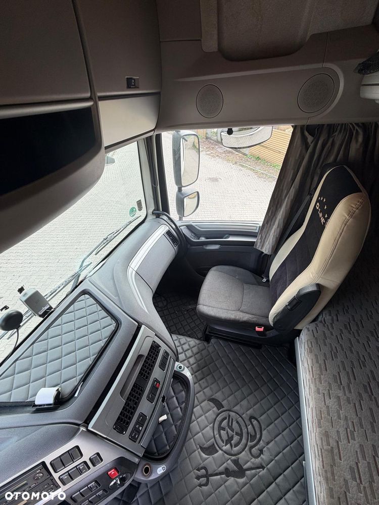 DAF XF SUPER SPACE CAB - 9