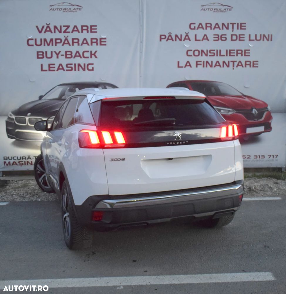 Peugeot 3008 1.2 PureTech Turbo S&S EAT8 Allure - 7