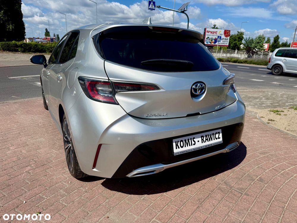 Toyota Corolla 2.0 Lounge - 25