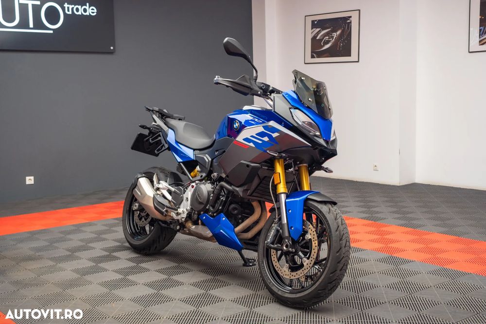 BMW F 900R Force - 2