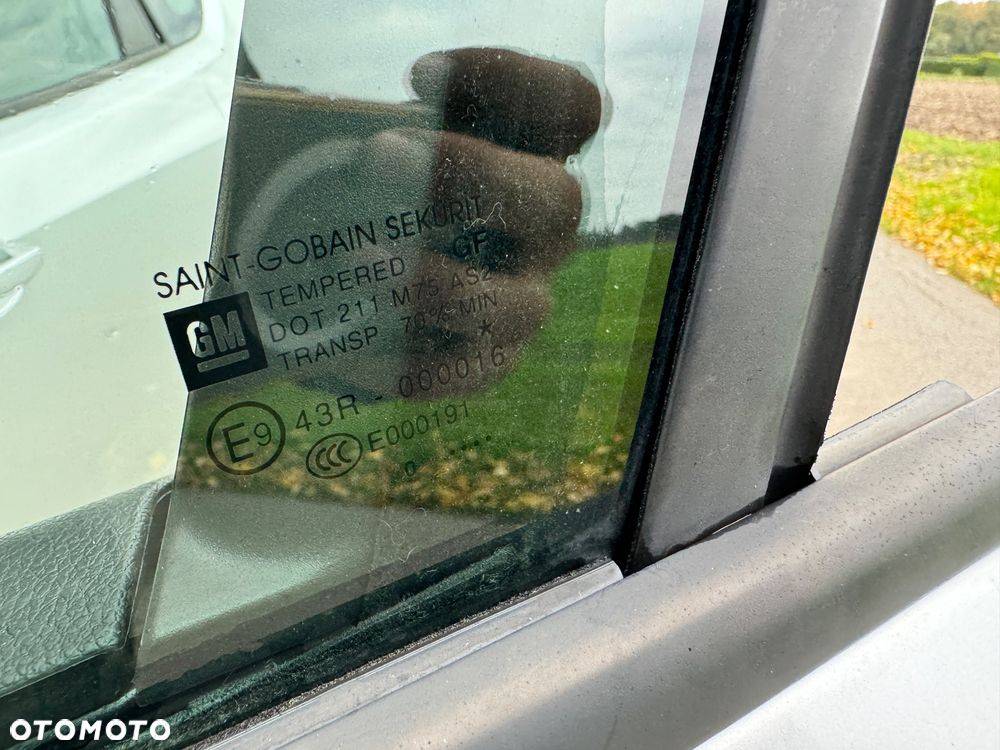 Opel Meriva - 36