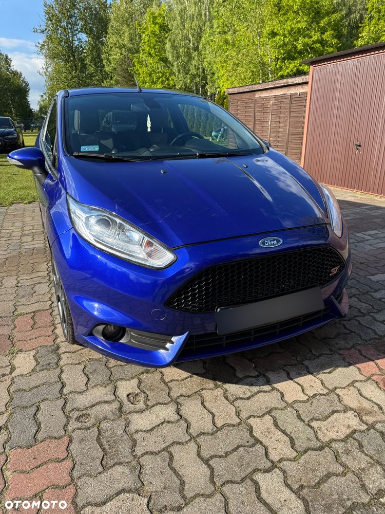 Ford Fiesta 1.6 EcoBoost ST - 5