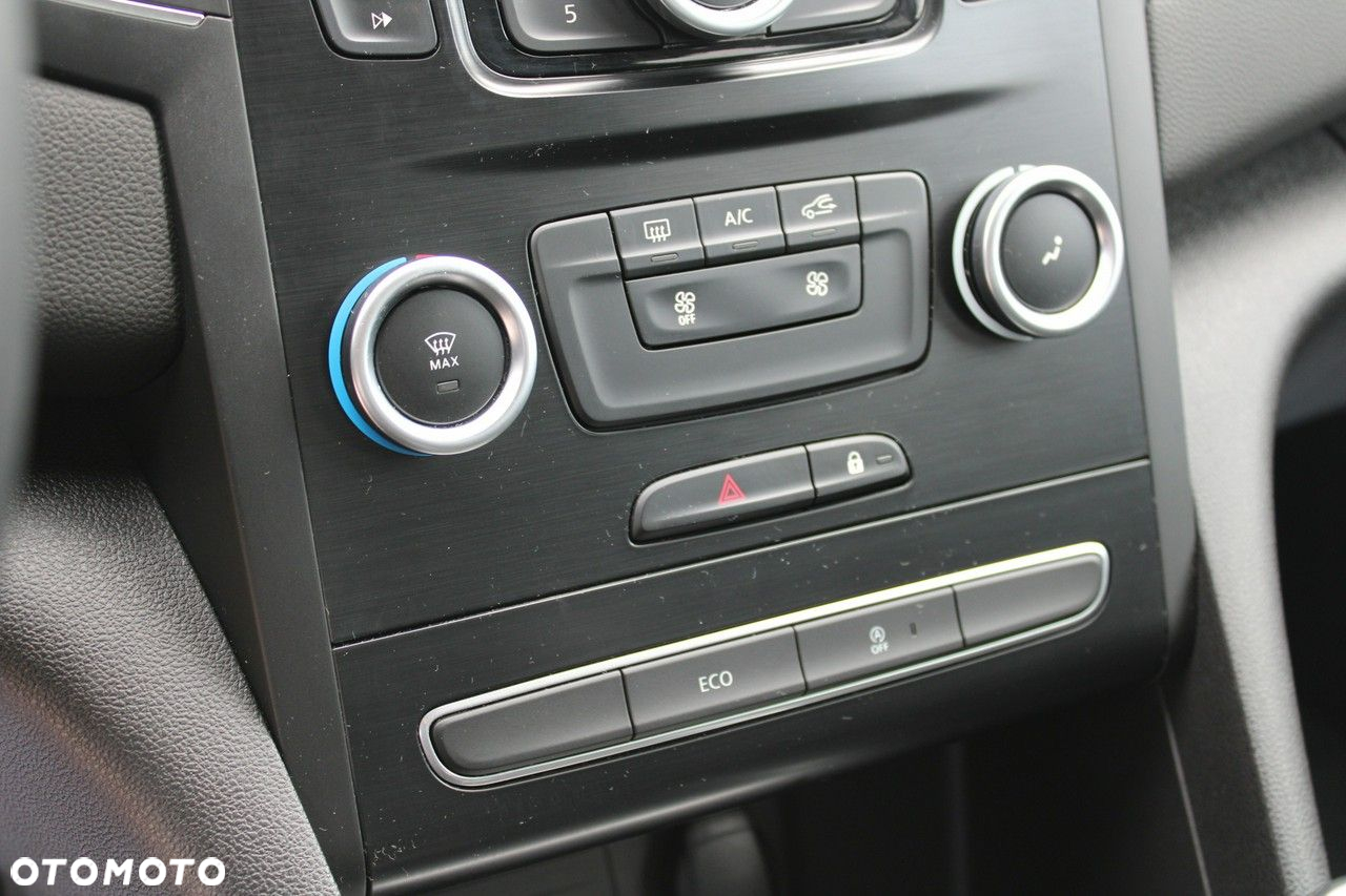 Renault Megane - 25