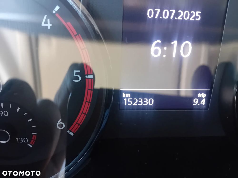 Volkswagen Crafter - 26