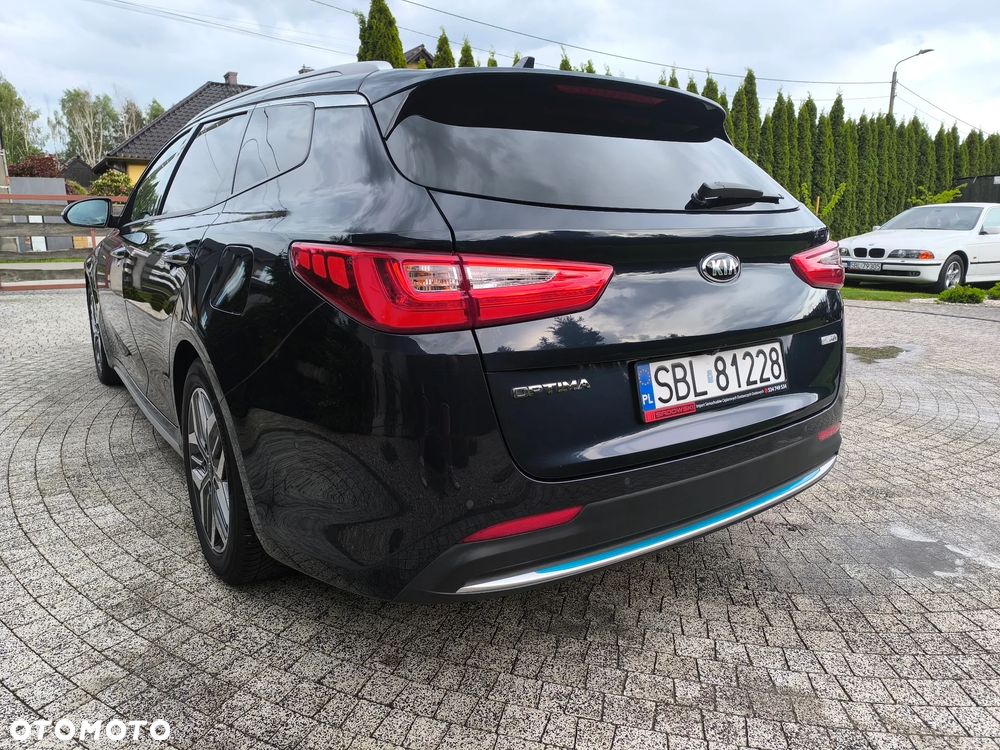 Kia Optima Plug-in Hybrid - 16