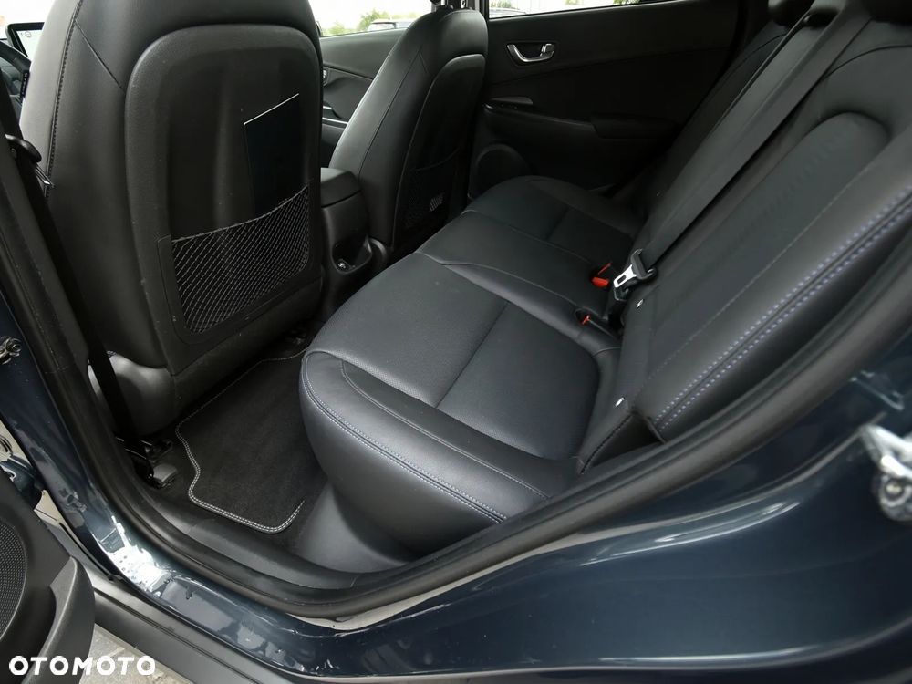 Hyundai Kona 64kWh Platinum - 22