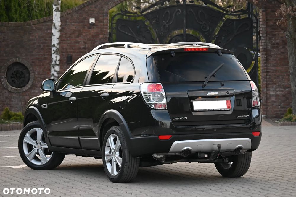 Chevrolet Captiva 3.0 4WD LTZ - 16
