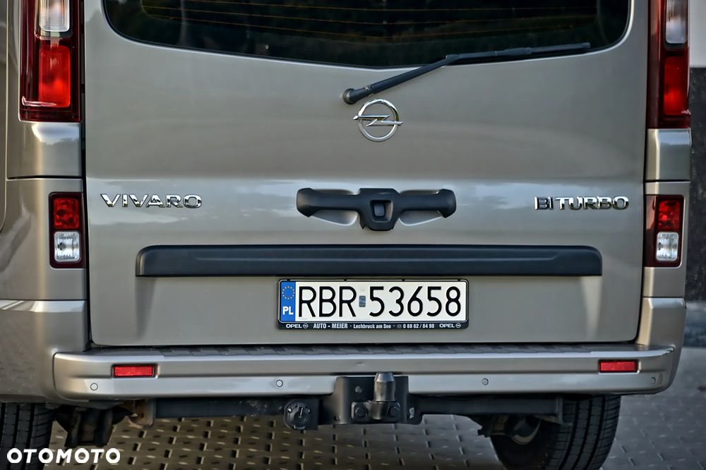 Opel Vivaro - 21